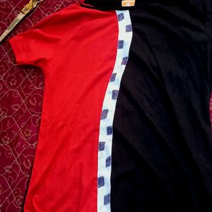 Black and red tshirt size L