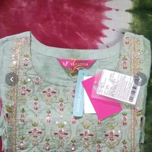 Varanga Kurtis