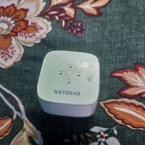 Netgear AC1200 WiFi Range Extender