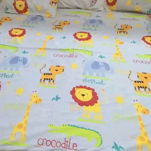 Home Sizzler Brand Double Bedsheets With 2 P Cover