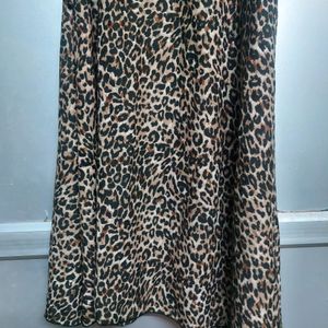 Chetah Print Knee Length Dress L Size