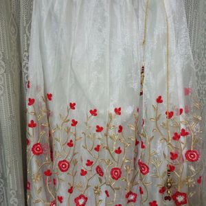 Floral White Lehanga With Dupatta