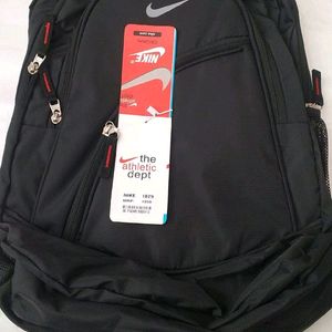 Nike Bagpack For Men And Women