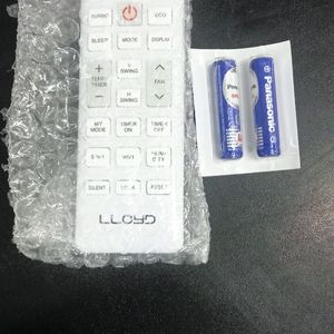 LLOYD SPIRIT AC REMOTE NEW AND ORIGINAL