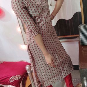 Red Lovely Gotta Patti Work Kurti❤