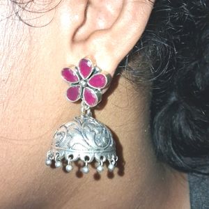 Jhumkas