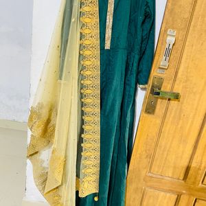 Ethnic Green Gown With Dupatta 💚