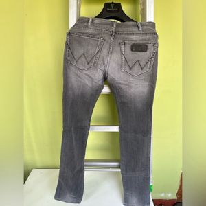 Wrangler black jean