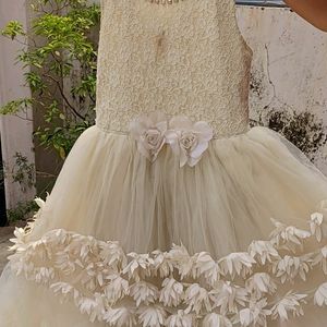 Gown For Girls 6-8 Years (Cream)