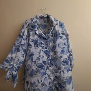 Blue Flower Print Top