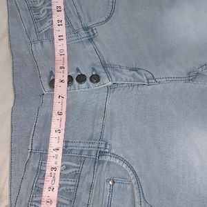 Brand Denim Jeans Like New , Wear 2 Or 3 Times Onl