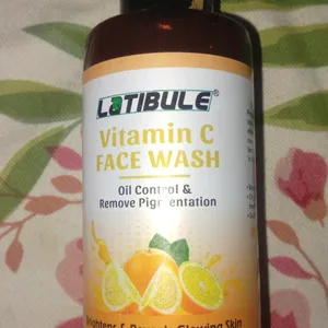 LATIBULE Vitamin C Face Wash