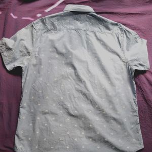 TLight Blue Casual Shirt -L Size … Slightly Used C