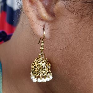 Oxidise Earring With Moti Latkan