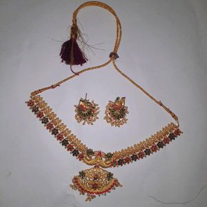 Neck Jwelery Set