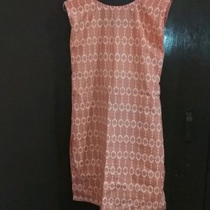 Sleeveless Kurti Upto Knee Length