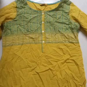 Short Kurti