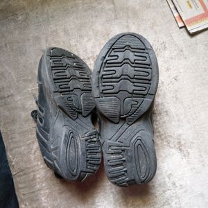 Khadims School Shoes