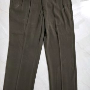 Olive Green Sequal Pleared Trousers