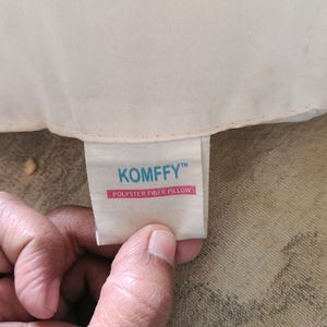 2 Komffy Pillow