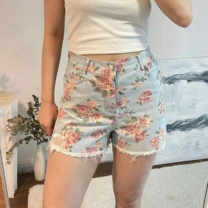 Floral Pinterest Shorts