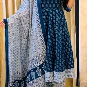 Sell 3 Set With Trouser And Dupatta 🥳