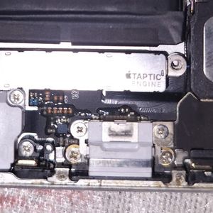 iPhone 6s Taptic Engine (Vibrator)