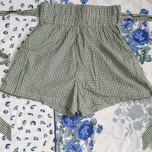 Korean Style Shorts💚