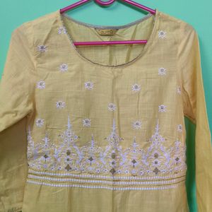 Straight kurti for women, comfortable to wear