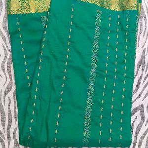 PRICE REDUCED BEAUTIFUL green Kanjeevaram sare