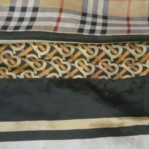 😍TRIPLE SHADE BURBERRY 2.2M SCARf🍩