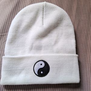 H&M Yin and Yang Beanie