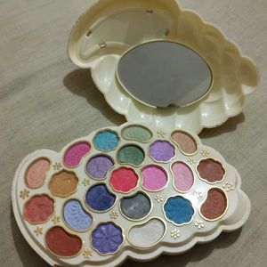 Premium Glam Makeup Compact: Eyeshadow, Lipstick &