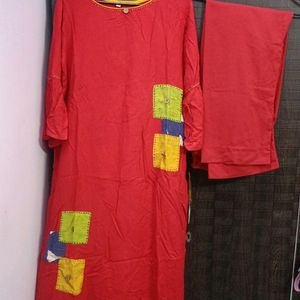 Kurta Set.