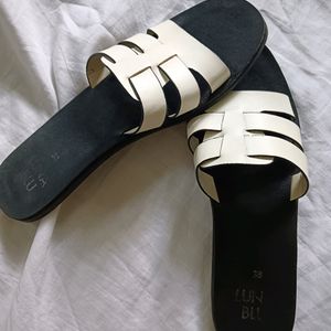 LUNA BLU Sandal