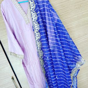 Lavender Dola Silk Kurta With Leheriya Dupatta Set