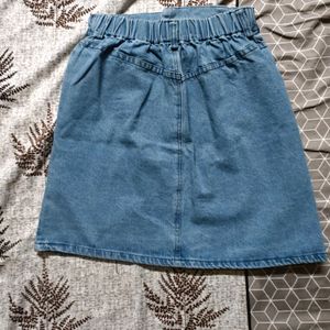 Nice Denim Skirt With Metal Buttons