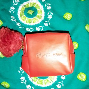 Myglamm ♥️ Red Pompom Pouch