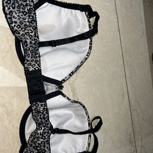 Beautiful Leopard Print Padded Bra