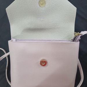 Hand Come Shoulder Bag