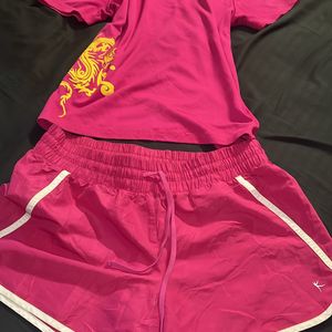 Pink Set Of T-shirt & Shorts