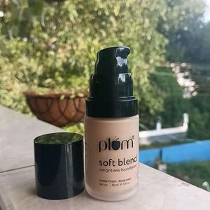 Plum Soft Blend Weightless Foundation