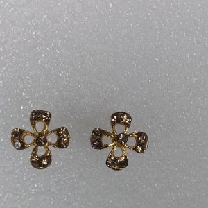 Brown  Flower Stone Stud