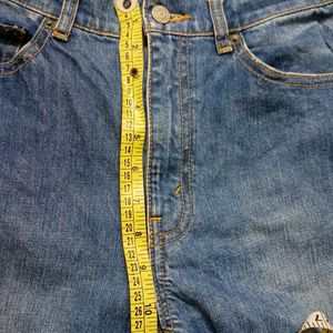 High Waist Straight Fit Jeans