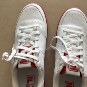 Rare To Find Brand New Like Fila White Sneakers