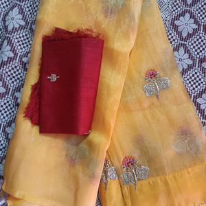 Completely New Saree With Unstitched Blouse Piece