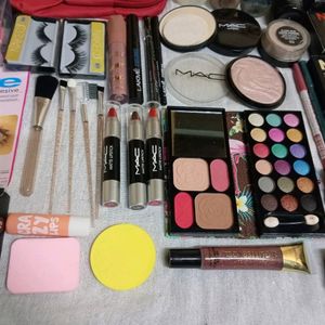 Makeup combo