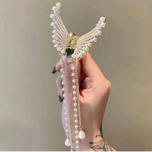 Price Drop Korean Pearl Hair Clip/Butterfly/Clutch