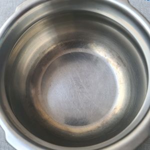 Stainless Steel Cooker With Prestige Brand