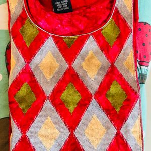 Thread Work Raani Colour Kurti